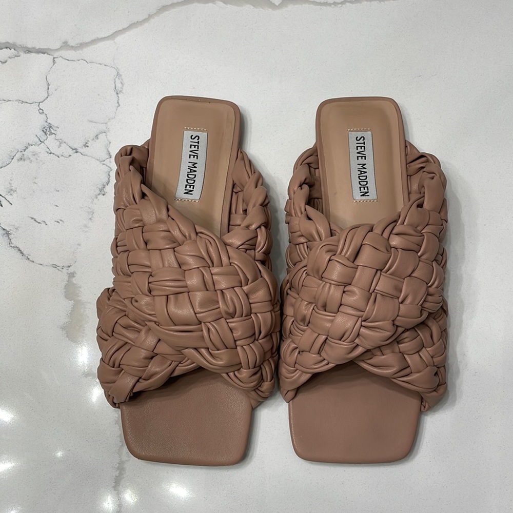 Steve Madden sandals